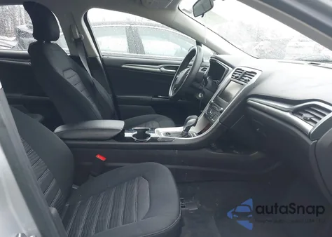 2016 Ford Fusion Se z USA, uszkodzony, nr VIN 3FA6P0HD4GR142428